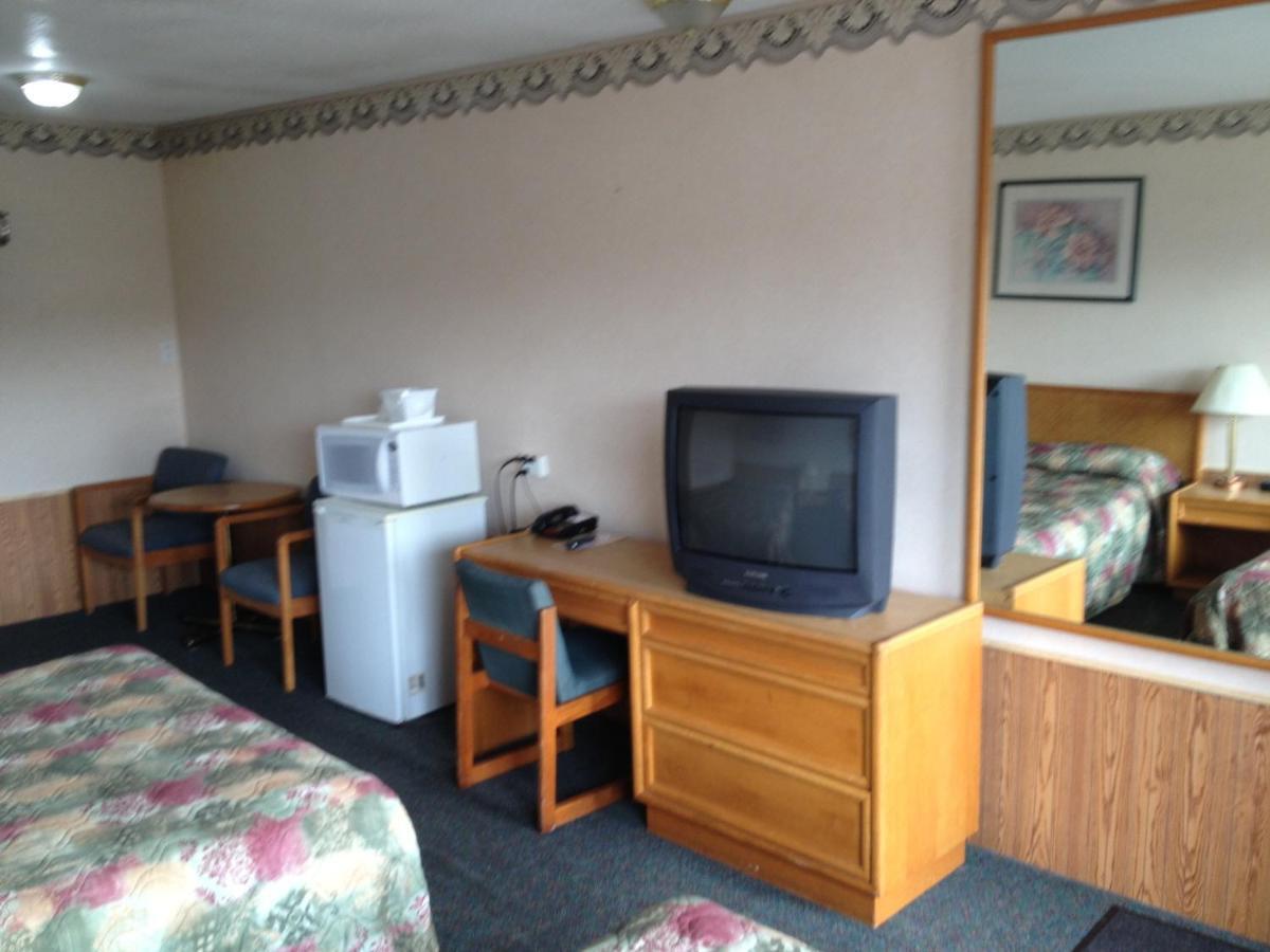 Weber Inn Kitchener Εξωτερικό φωτογραφία